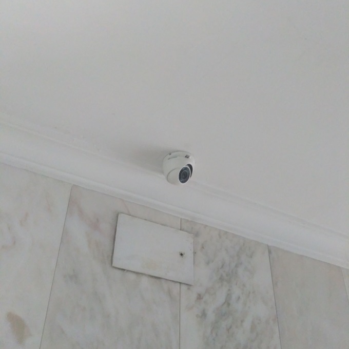 camara en portal comunidad malaga